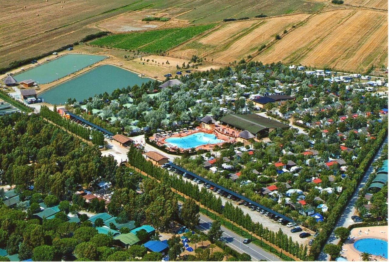 Happy Camp Mobile Homes In Camping Village Free Time Марина-ді-Біббона Екстер'єр фото